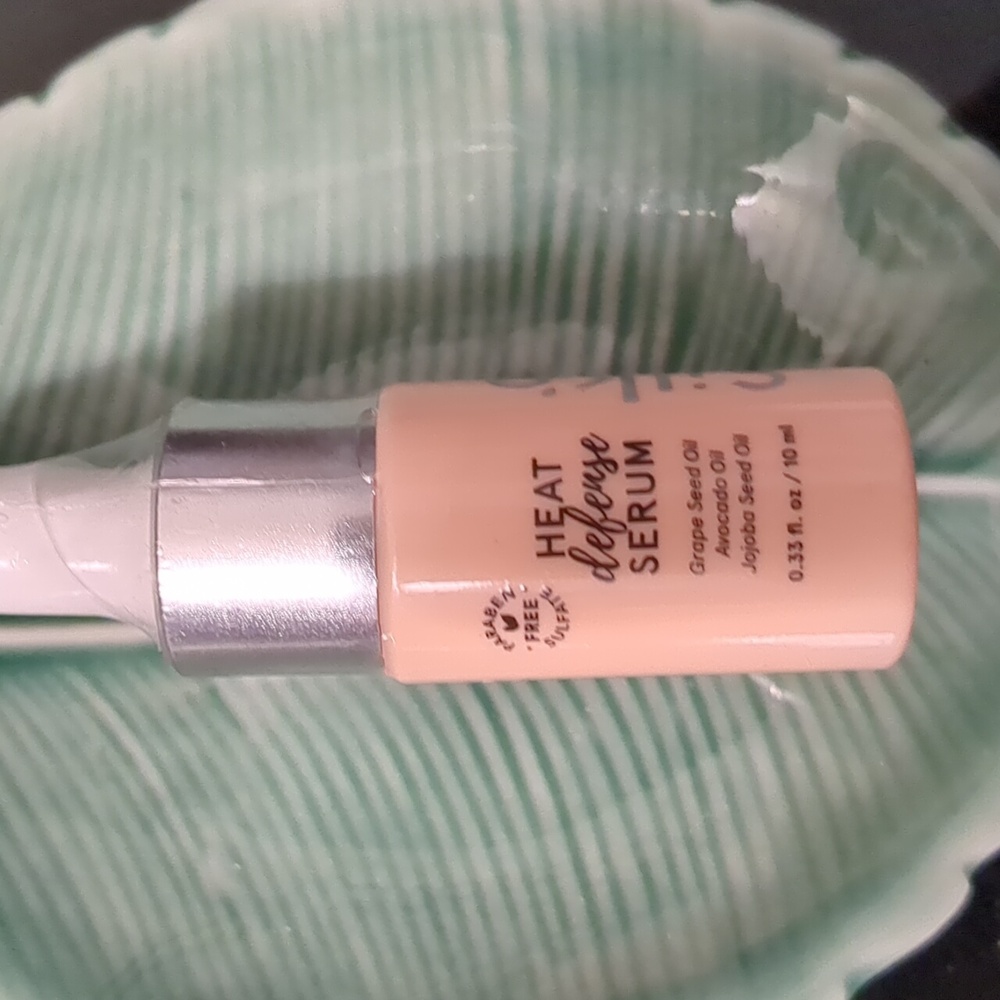 Heat Defense Serum